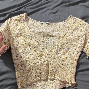 Abercrombie & Fitch Cream and Yellow Floral Crop Top